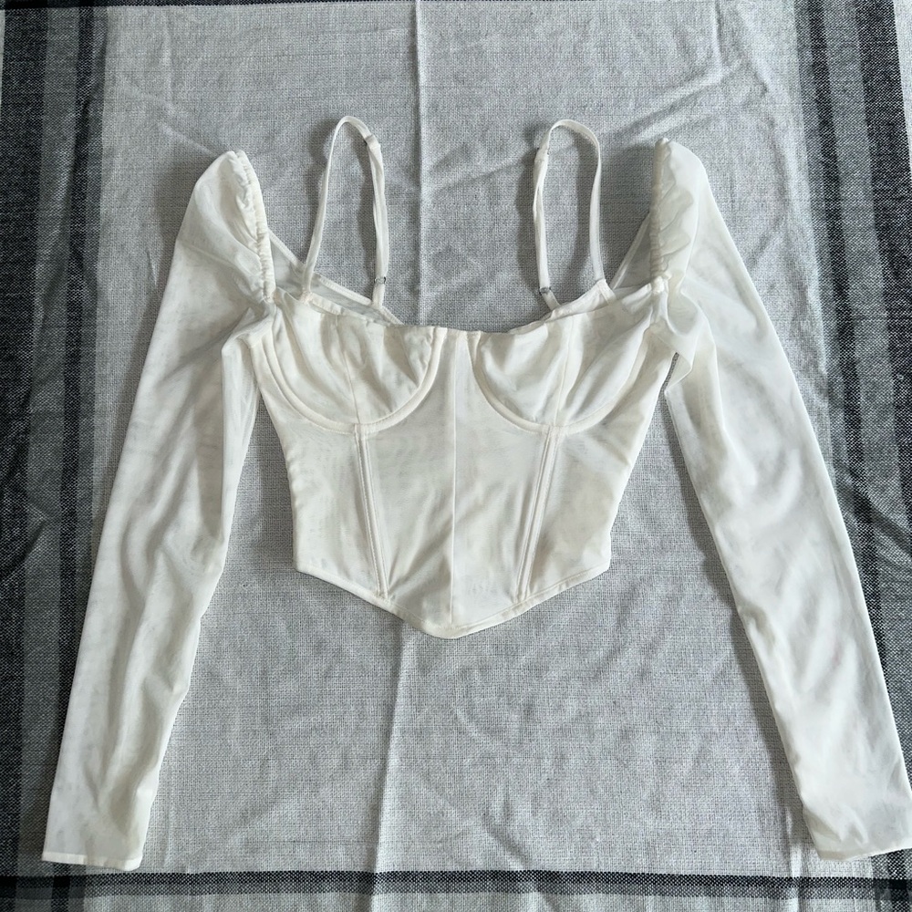 WHITE FOX Treat Me Well Long Sleeve Bustier White